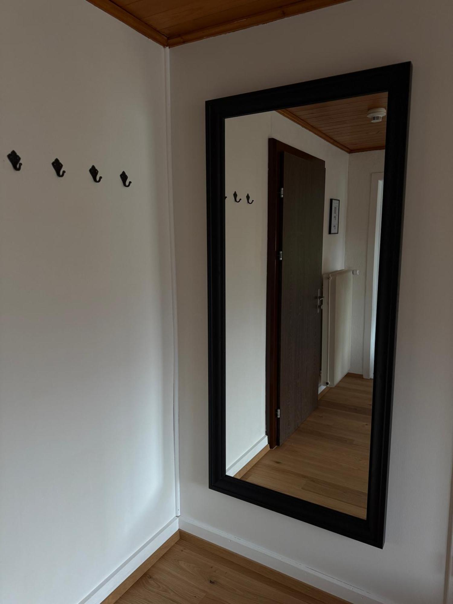 Eva'S Seeblick Krattigen Room photo